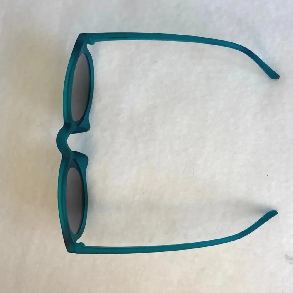 goodr Teal Round Sunglasses with Pink Mirrored Lenses